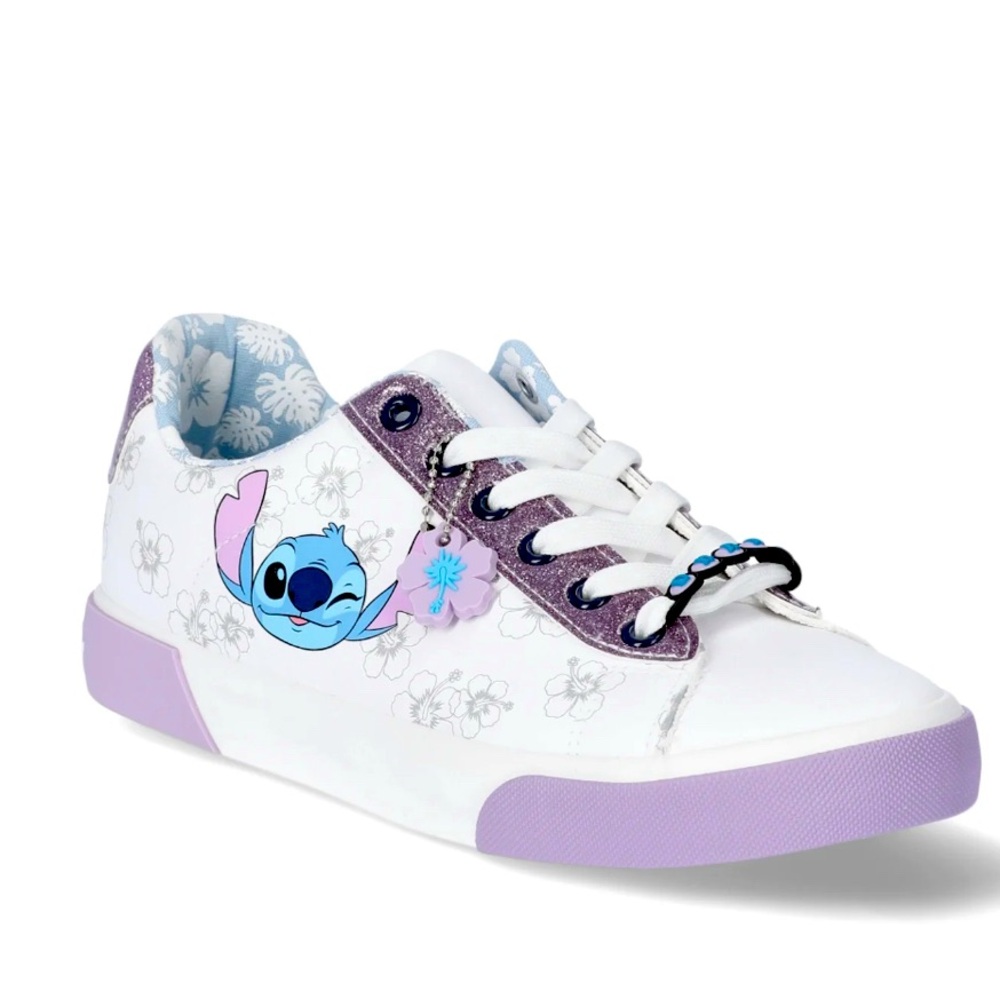 Disney Stitch women Sneakers size 8 NWT
